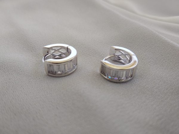Arracadas De Plata Fina .925 Tipo Huggies - Imagen 2